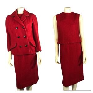 Vintage 1960s Travers Red Bouclé Wool 3-Piece Skirt Suit Set Small